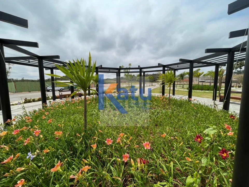 Imagem Terreno à venda no Condomínio Portal dos Lagos  Jundiaí/SP
Terreno com 420 m² de área total, ...