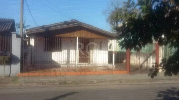 Imagem Casa para Venda - 120m², 3 dormitórios, 1 vaga - Sarandi