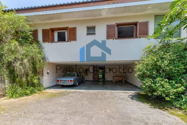 Imagem Mansão Espetacular em Condomínio na Granja Viana
