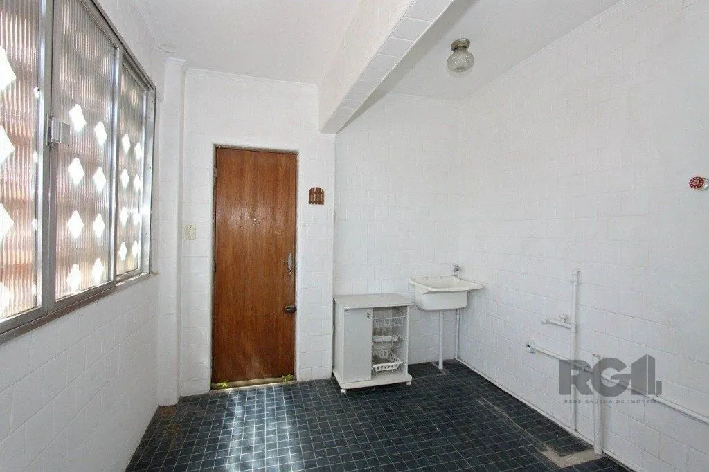 Imagem Excelente apartamento de 79m² com 2 dormitórios e 2 vagas.