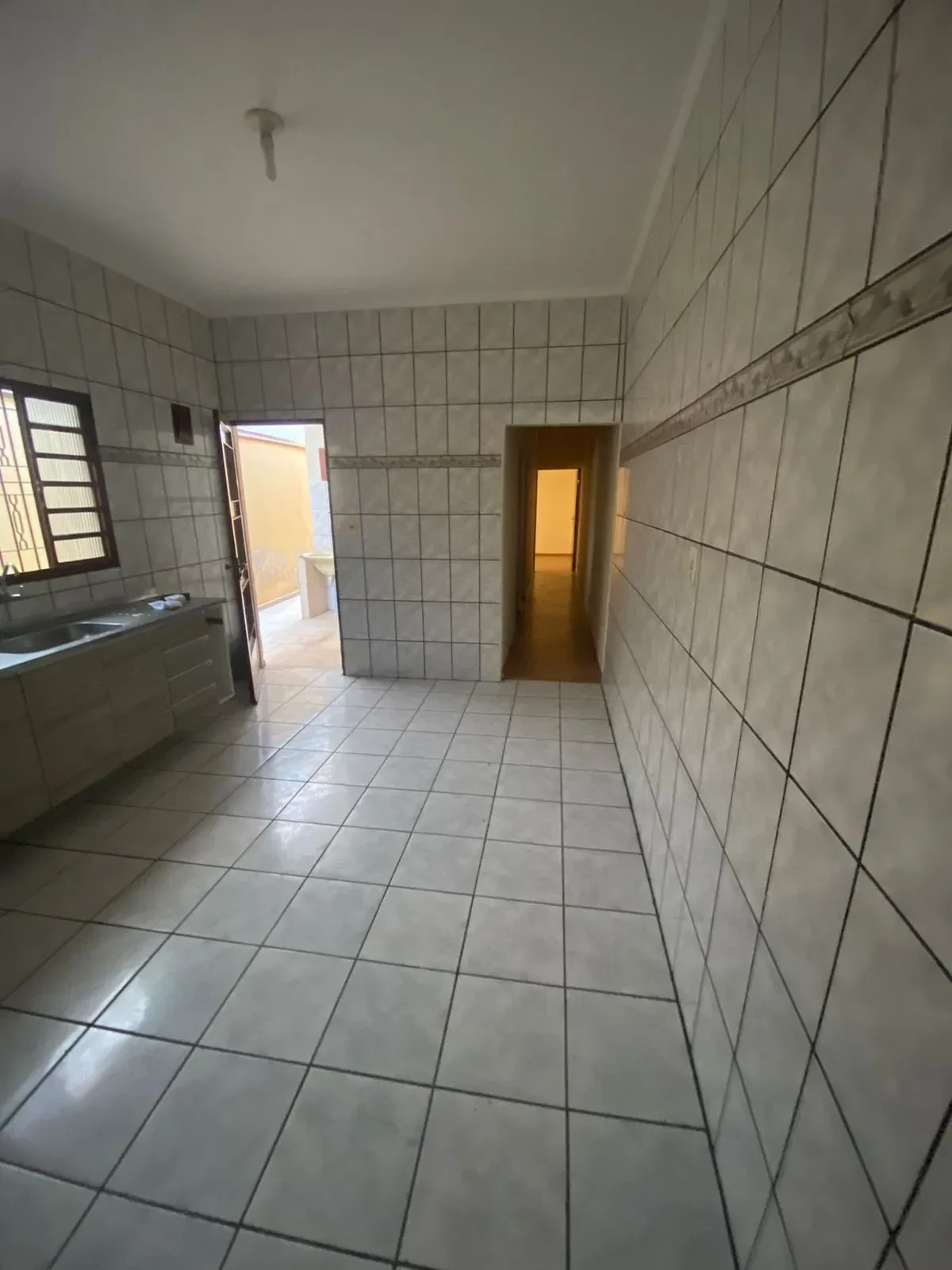 Imagem Casa com 2 Quartos à Venda, 100 m² em Comercial e Residencial Jardim Mariana - Pindamonhangaba