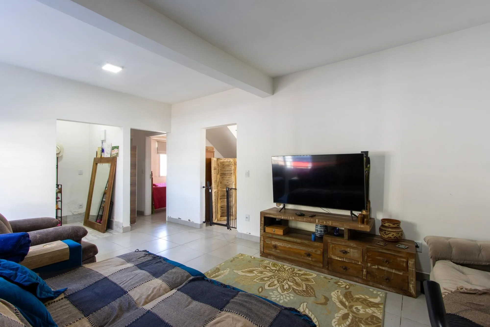 Imagem Casa 3 Dormitórios no Bairro Tristeza com 2 Vagas de Garagem