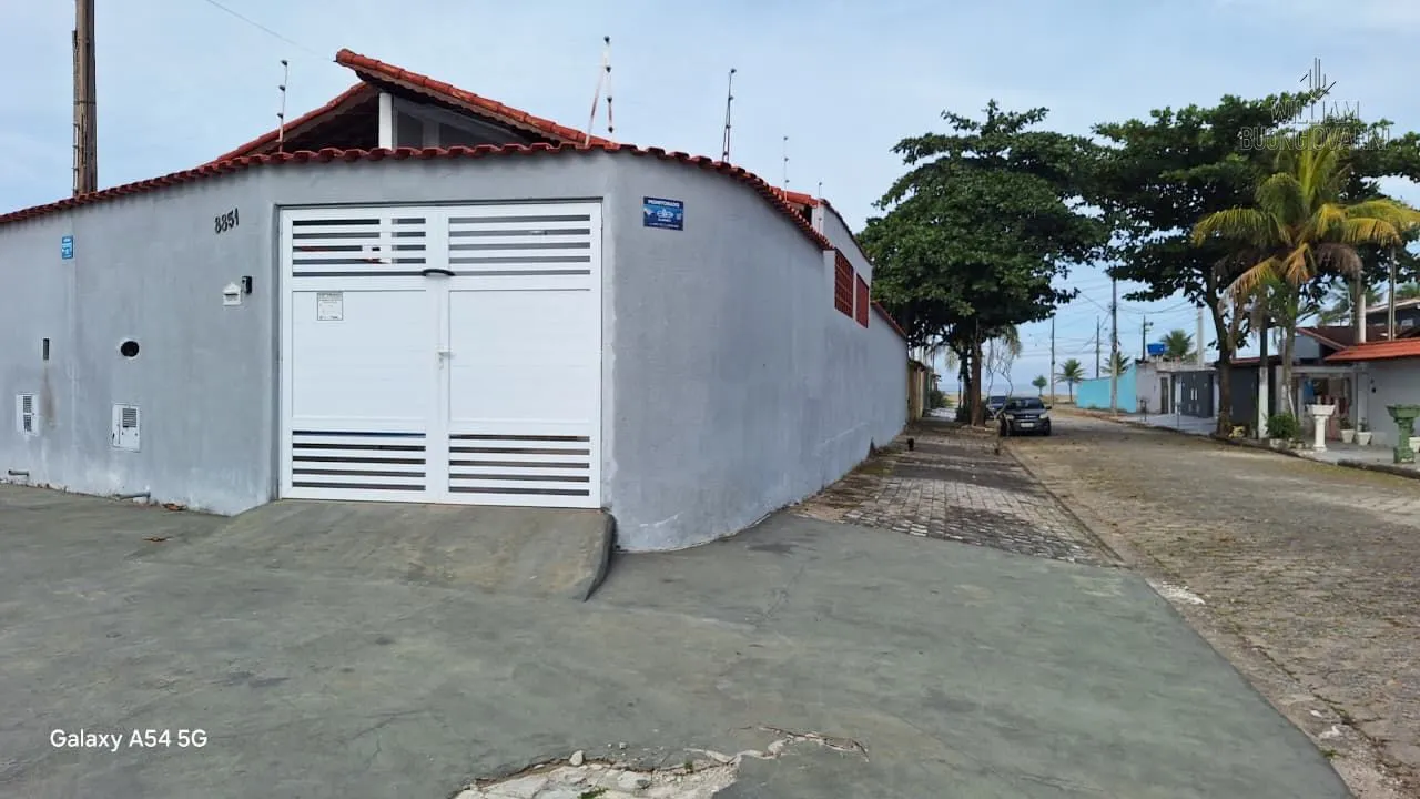 Imagem CASA TERREA 3 DORMITORIOS COM PISCINA EM MONGAGUA