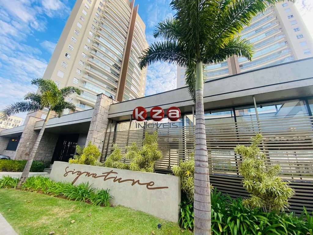Imagem Apartamento de Luxo com 245 metros a venda, 4 suítes e 4 vagas de garagem no Condomínio Signature em Valinhos