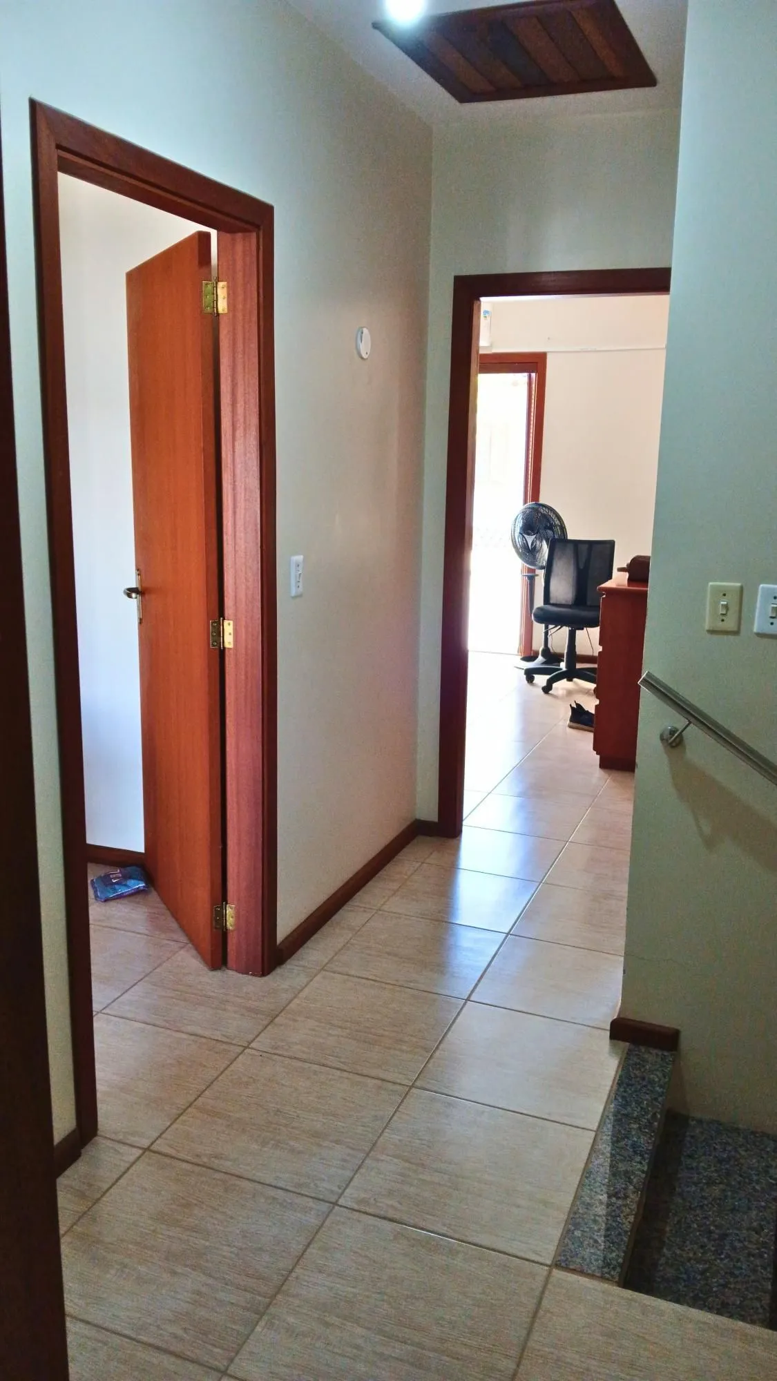 Imagem Casa aconchegante com 3 dormitórios, piscina e lareira