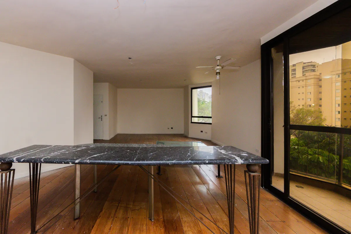 Imagem Apartamento para venda em Vila Andrade com 4 quartos, sendo 3 suítes, 172m2