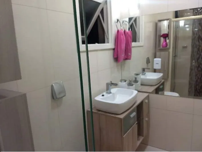 Imagem Apartamento 2 dorm, varanda integrada com churrasqueira no centro Cachoeirinha