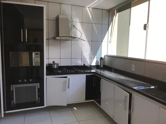 Imagem Sobrado com 3 dormitórios bairro São Miguel- Barreiras-Ba