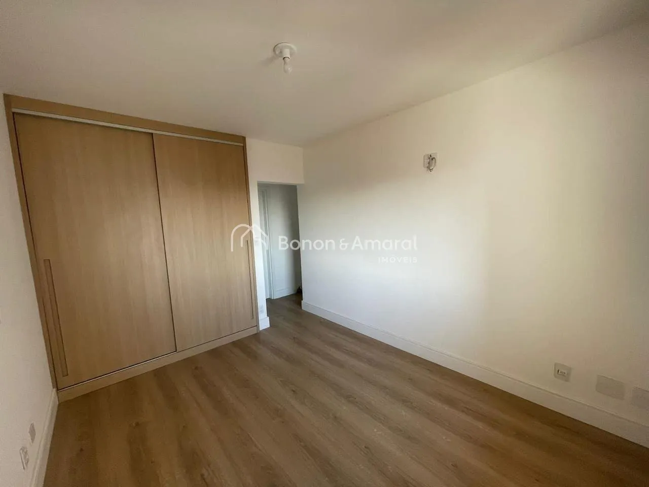 Imagem Cobertura duplex à venda com 248 m²e 3 quartos, no Cambuí - Campinas/SP