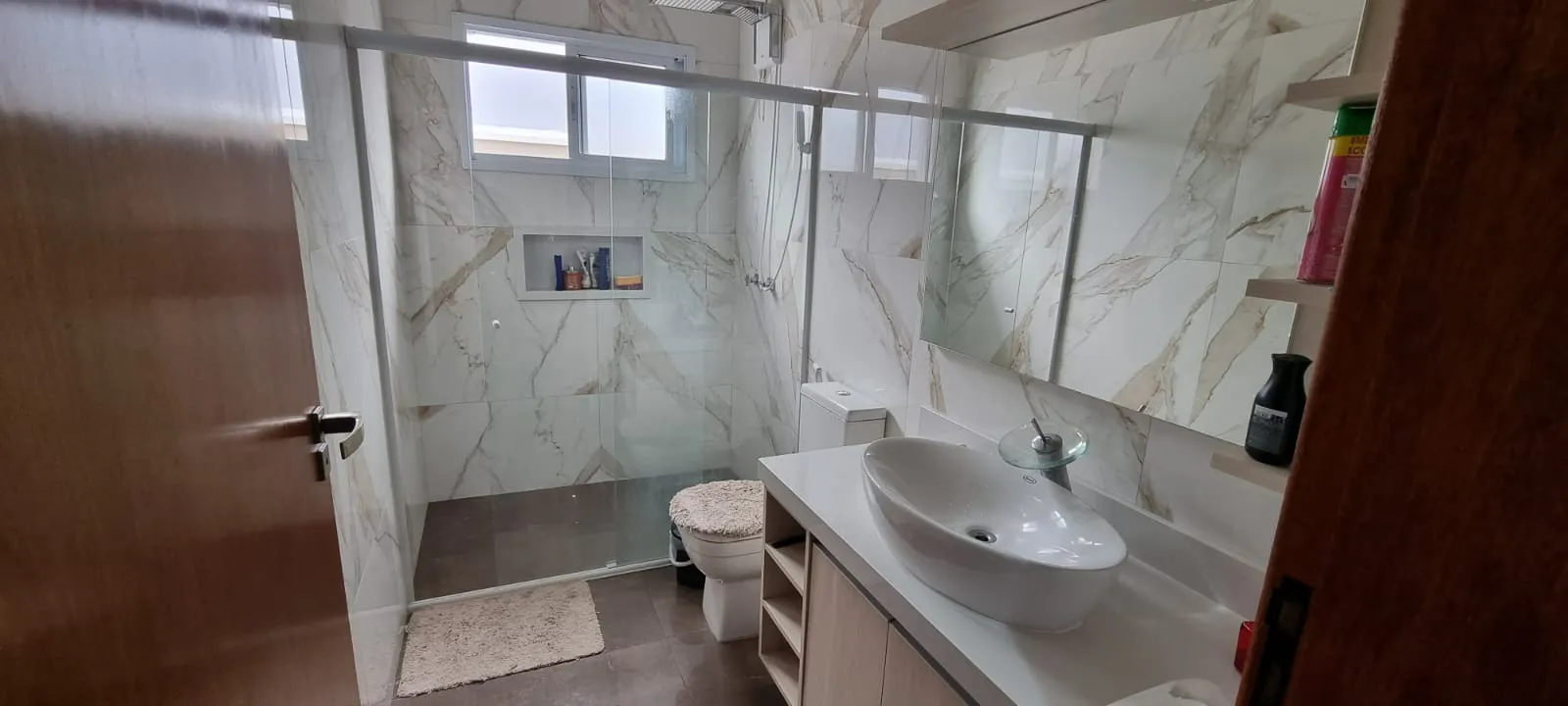 Imagem LINDA CASA NO CONDOMÍNIO PORTAL VILLE FLAMBOYANT 217M²!!!