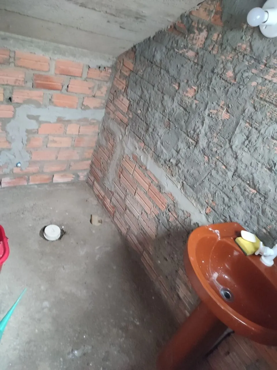 Imagem Sobrado no bairro Aberta dos Morros - 3 dormitórios - 1 suíte