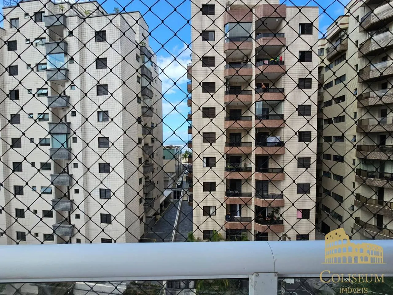 Imagem Apartamento com 2 dormitórios à venda, 78 m² por R$ 500.000,00 - Vila Guilhermina - Praia Grande/SP