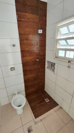 Imagem Conheça nossa casa geminada com 2 dormitórios, sendo 1 suíte, sala,cozinha e área de serviço. Perfeita para quem busca conforto e praticidade. Á venda Imobiliaria Consulte Imoveis.