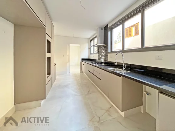 Imagem Casa de Condomínio em Alphaville - Barueri, SP