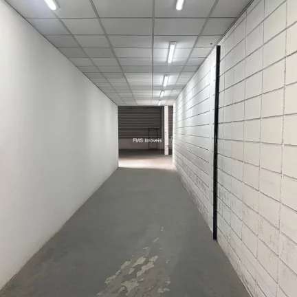 Imagem Galpão com 800m2 na Lapa