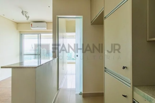 Imagem Imperdível apartamento de 2 quartos com suíte e 2 vagas em Pinheiros, São Paulo-SP: agende sua visita agora!