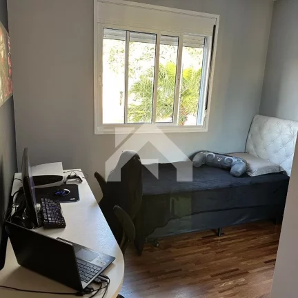 Imagem Casa de Condomínio em Jardim Pioneiro - Cotia