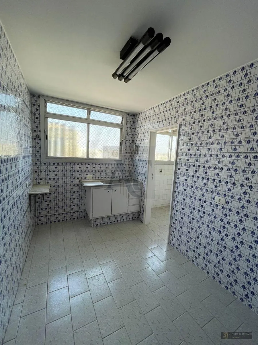 Imagem Apartamento à venda em Moema, São Paulo