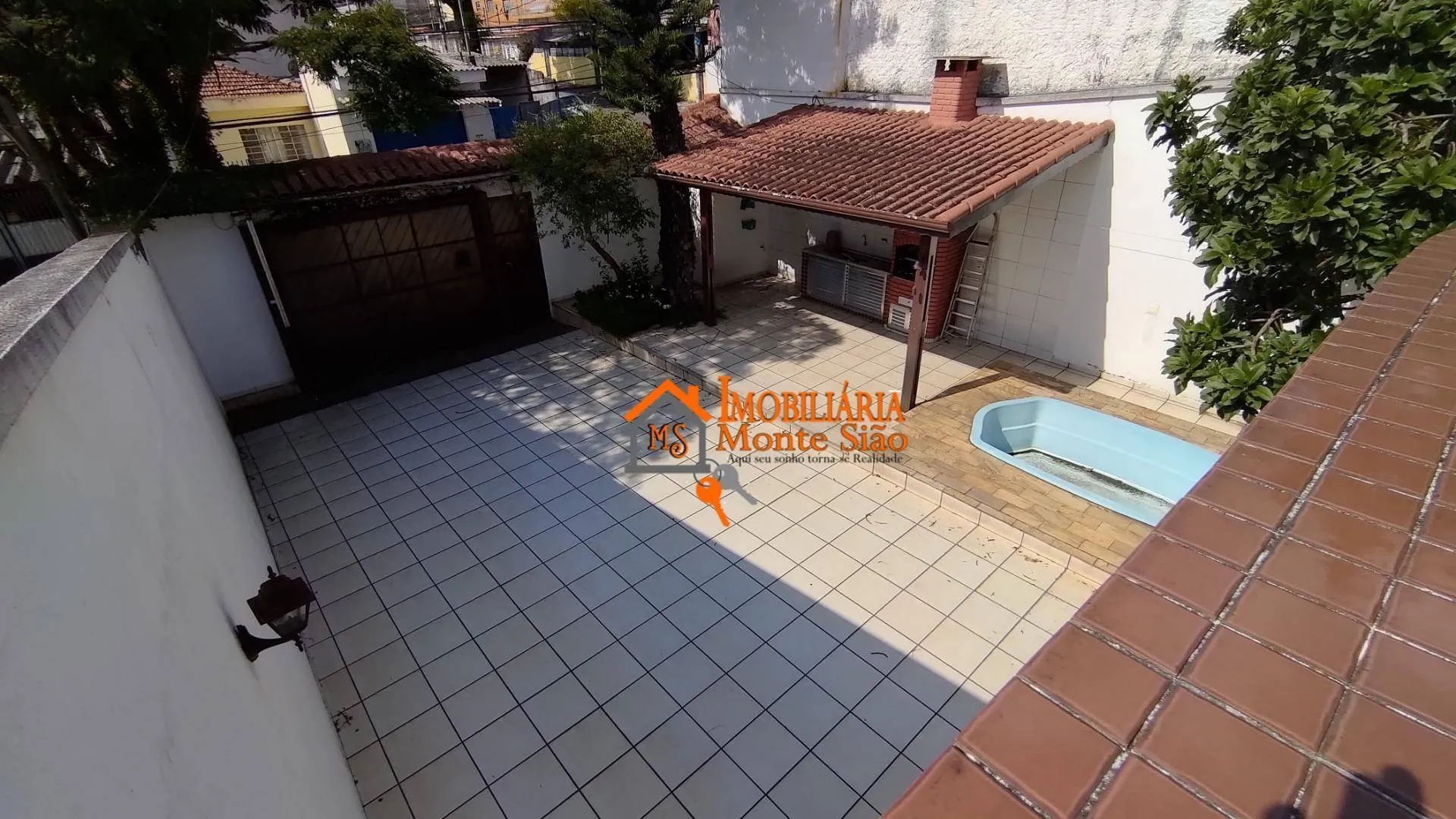 Imagem Sobrado com 2 dormitórios à venda, 250 m² por R$ 739.000,00 - Vila Barros - Guarulhos/SP