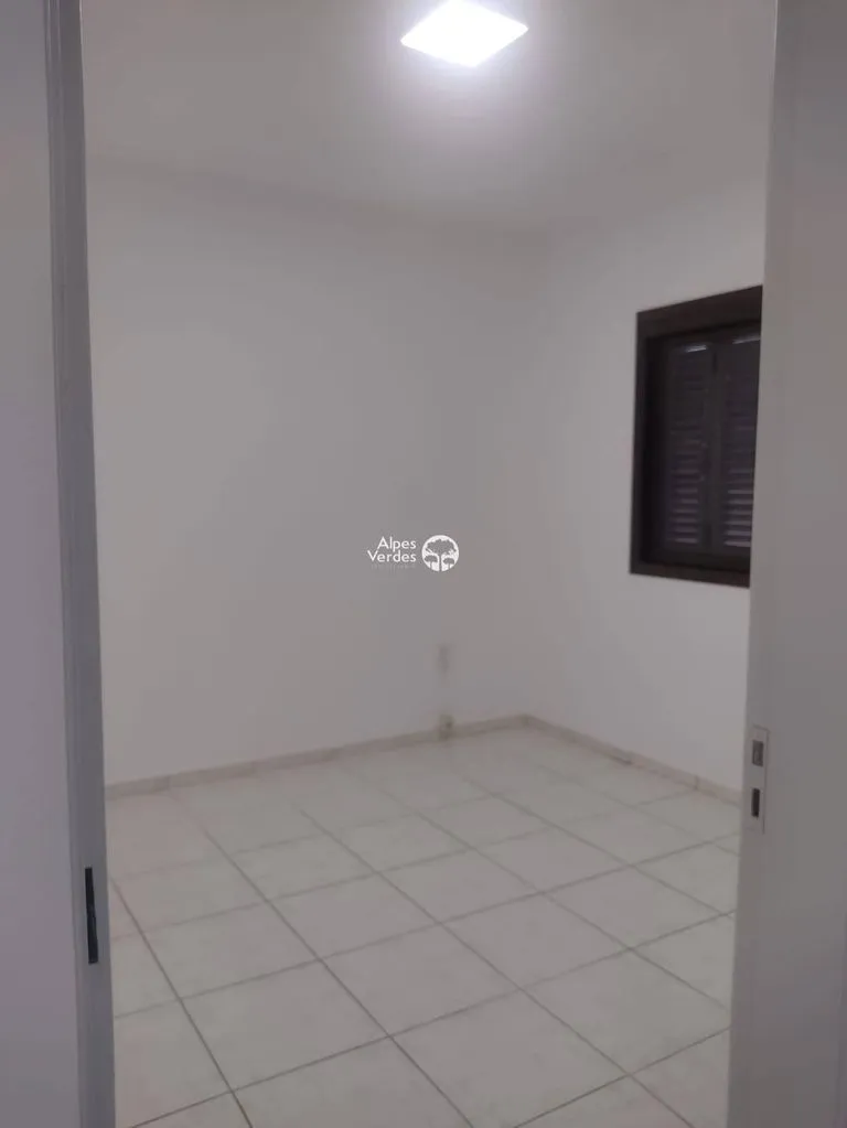 Imagem Vende-se apto no centro de Taquara-2 Quartos- R$340.000,00