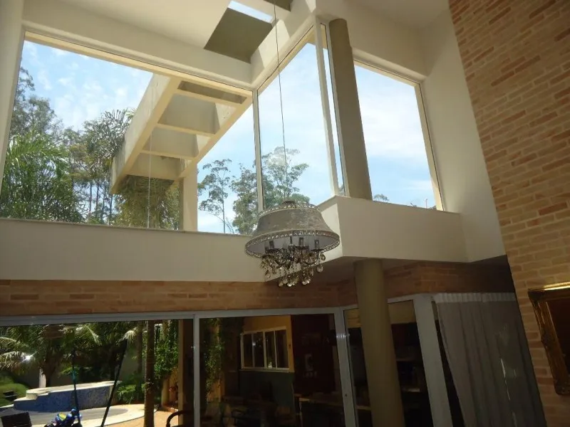 Imagem Casa de luxo em condomínio exclusivo com 4 suítes e 500m² em Valinhos-SP no Condomínio Village Visconde de Itamaracá.