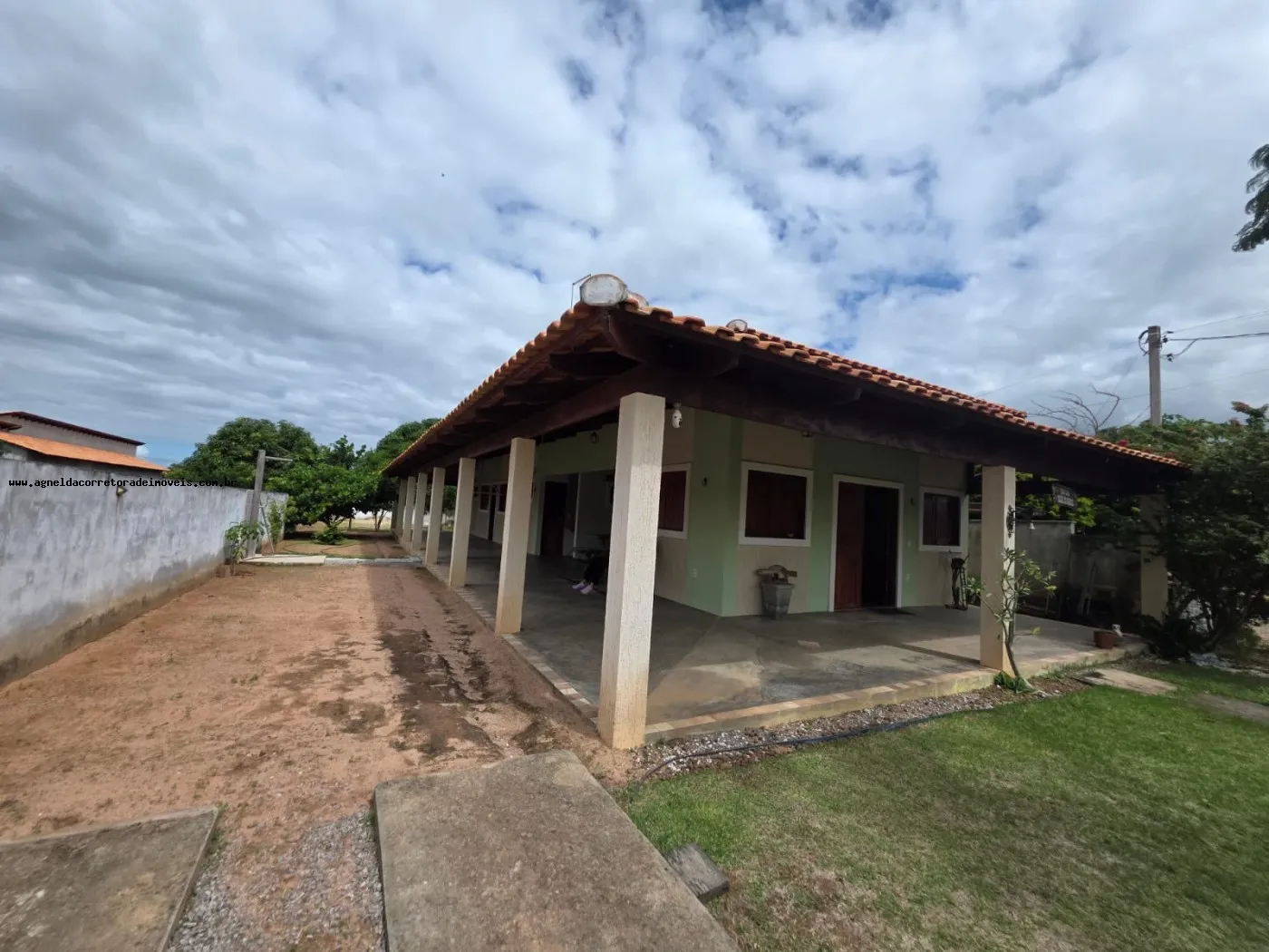 Imagem Casa em Condomínio para Venda, Área Rural de Macaíba, 2 dormitórios, 2 suítes, 3 banheiros, 4 vagas