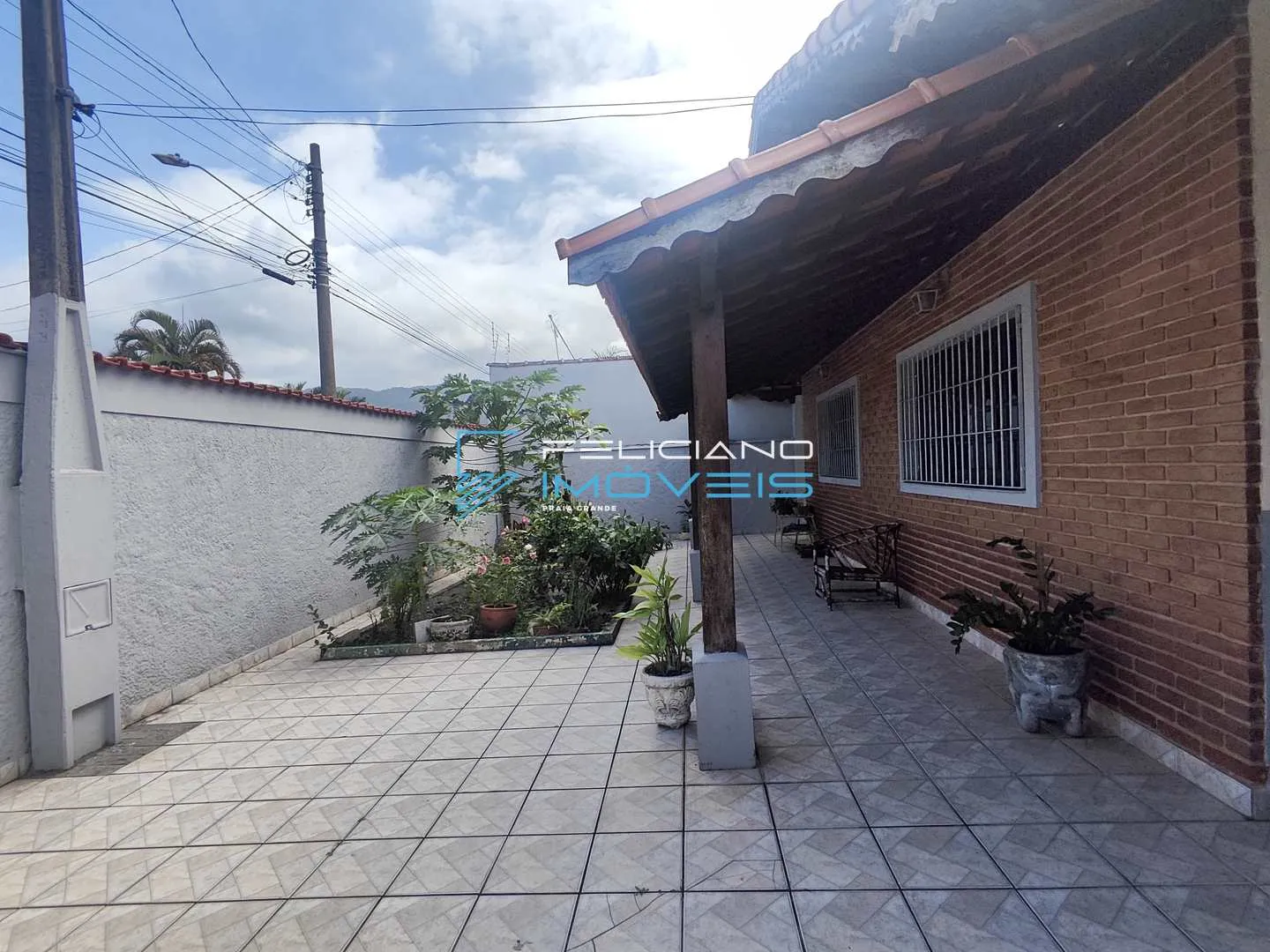 Imagem Casa com 3 quartos, Flórida, Praia Grande - R$ 1.1 mi, Cod: 5945