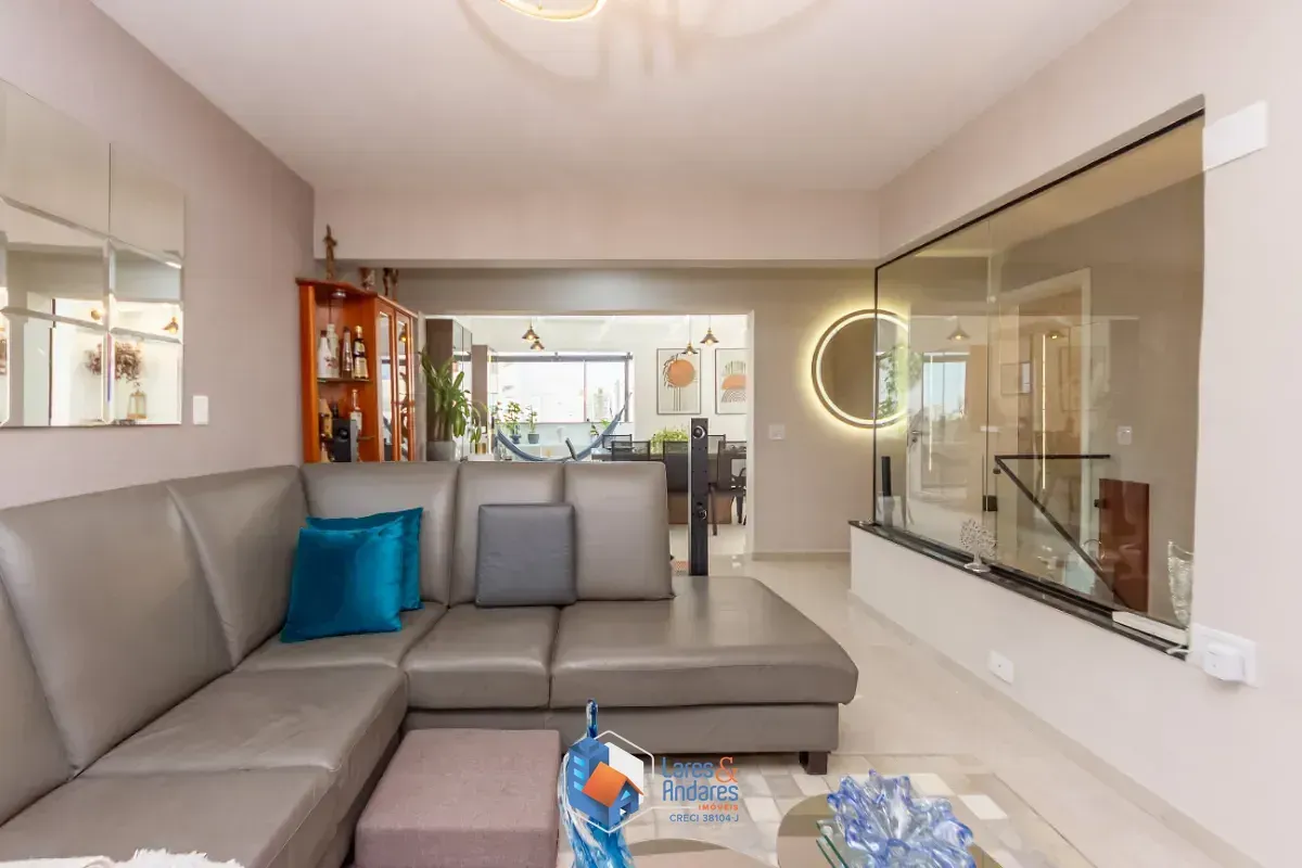 Imagem Cobertura para venda em Vila Gumercindo com 4 quartos, sendo 1 suíte, 180m²