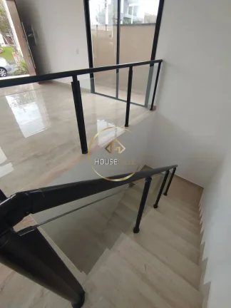 Imagem Casa 3 dormitórios ( 1 suíte), 2 vagas, Golden Park, Jacareí.
