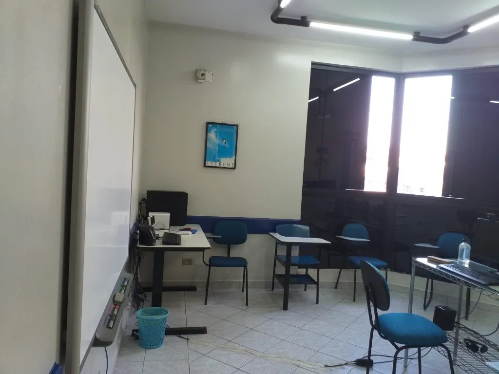 Imagem Prédio Comercial de Alto Padrão na Assunção, São Bernardo do Campo-SP: 8 banheiros, 2 vagas, 665m² - Venda ou Locação!