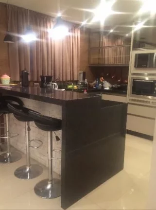 Imagem Casa grande no bairro das Nações em Balneário Camboriú.