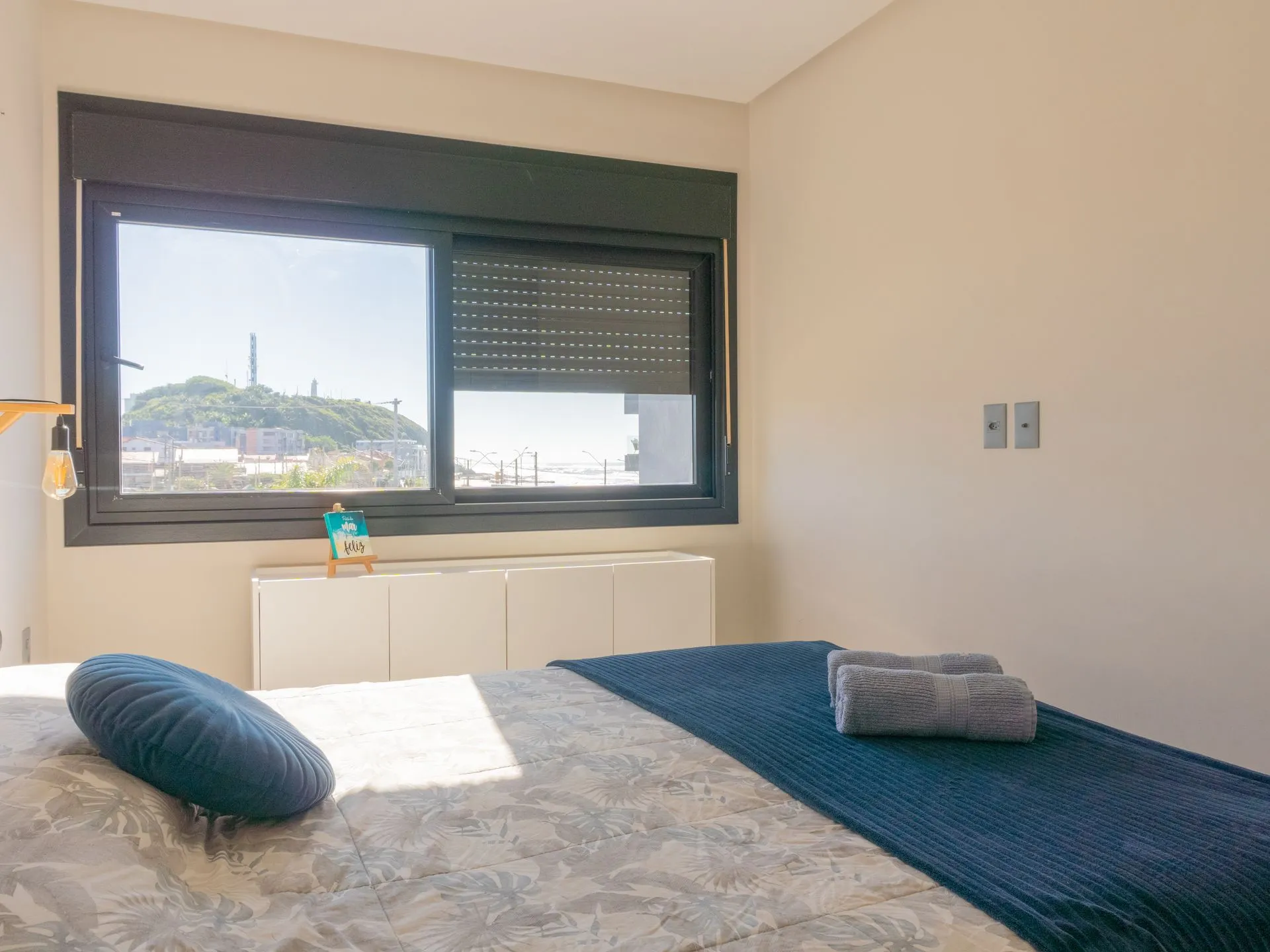 Imagem Apartamento à venda em Torres, Praia da Cal, com 2 quartos, 74m2