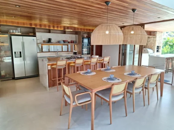 Imagem Oportunidade: Casa em condomínio no bairro Praia do Forte