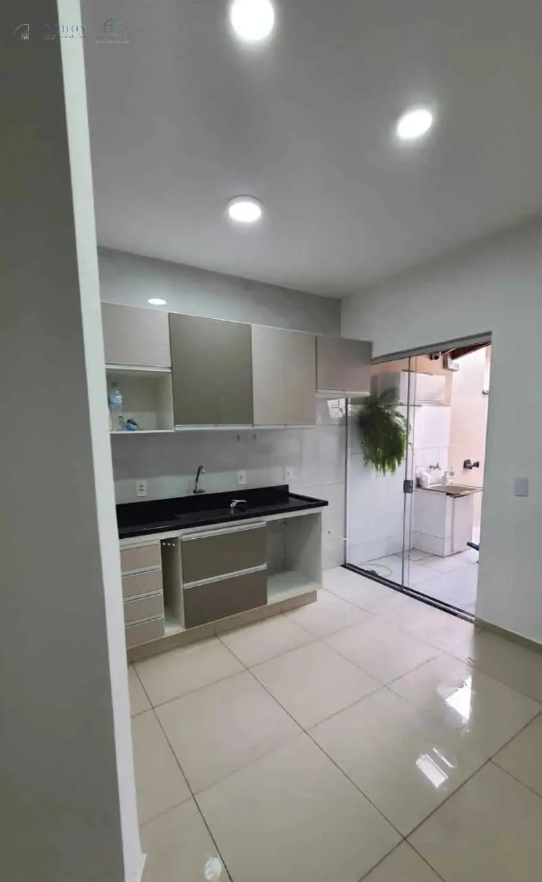 Imagem Linda Casa à Venda - Bairro Mombaça | Pindamonhangaba/SP