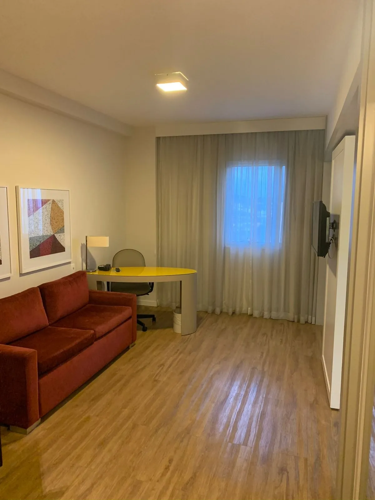 Imagem Venha morar em um lindo apartamento com 1 quarto, 1 vaga de garagem e 40,00 m2 de área, perfeito para quem busca praticidade e conforto