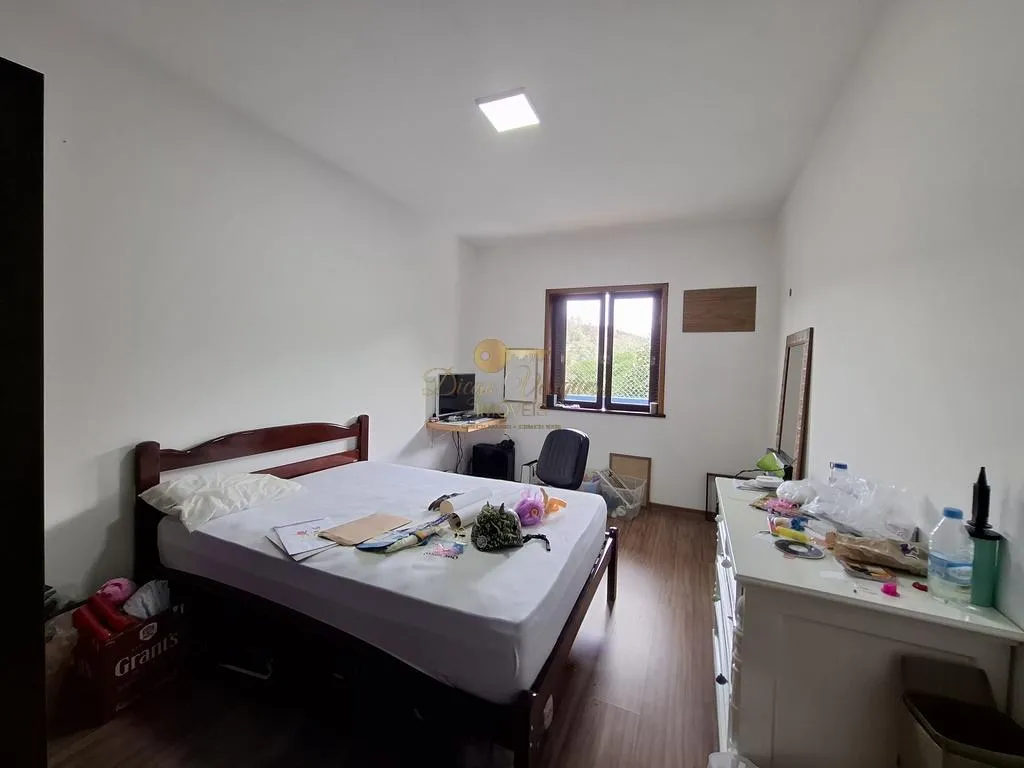Imagem Casa para Venda em Teresópolis / RJ no bairro Cascata do Imbuí