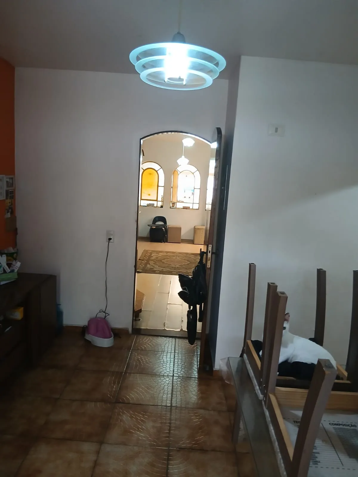 Imagem VENDO LINDO SOBRADO NO BAIRRO JARDIM DAS CAMÉLIAS!