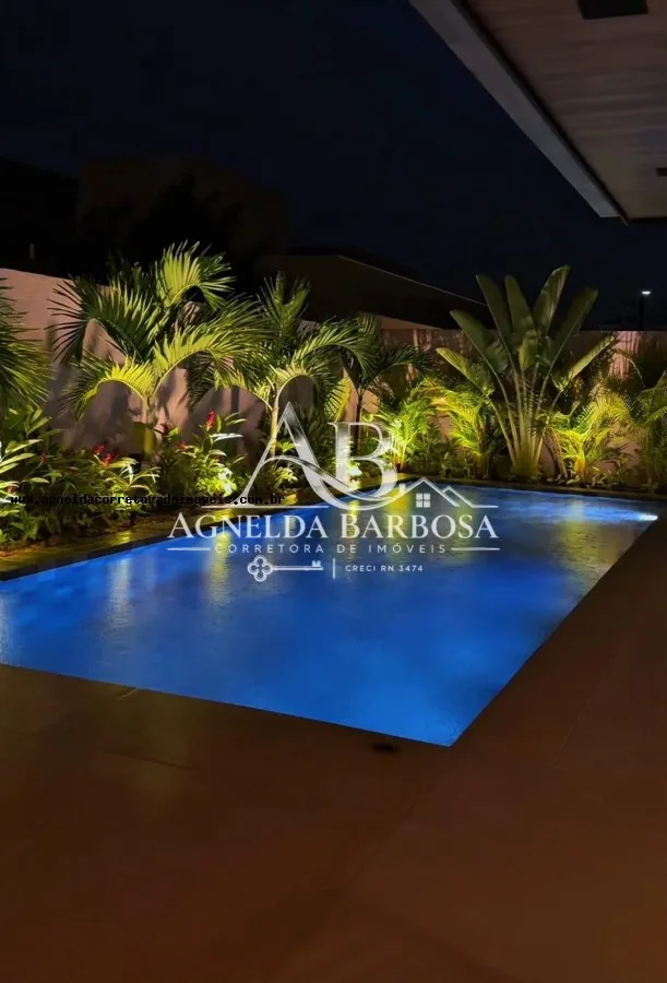 Imagem Casa para Venda em Parnamirim, Pium (Distrito Litoral), 4 dormitórios, 4 suítes, 5 banheiros, 4 vagas