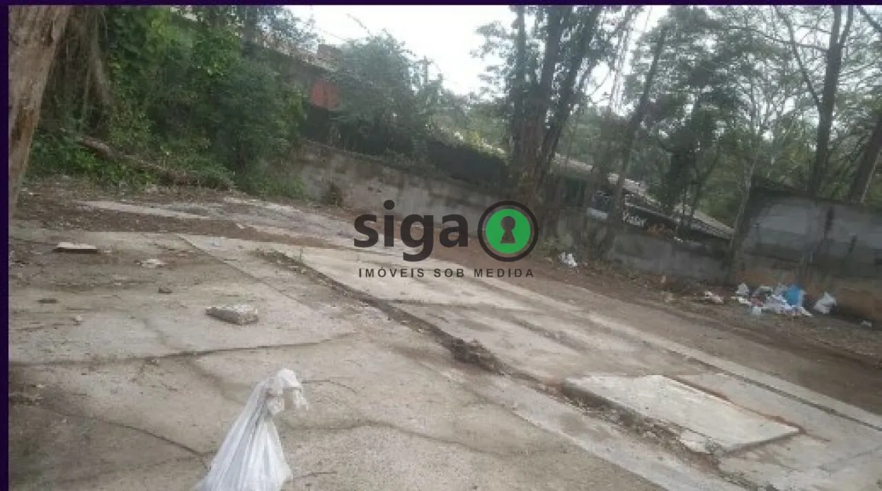 Imagem Terreno Plano de Esquina à Venda - Jardim Morumbi com 530m²