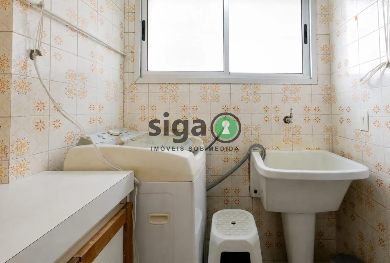 Imagem Apartamento para Aluguel de 2 quartos, 1 vaga - Campo Belo - São Paulo/SP