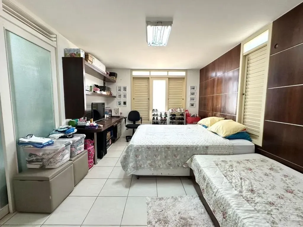 Imagem Sobrado com 4 Quartos à Venda, 500 m² em Edson Queiroz - Fortaleza