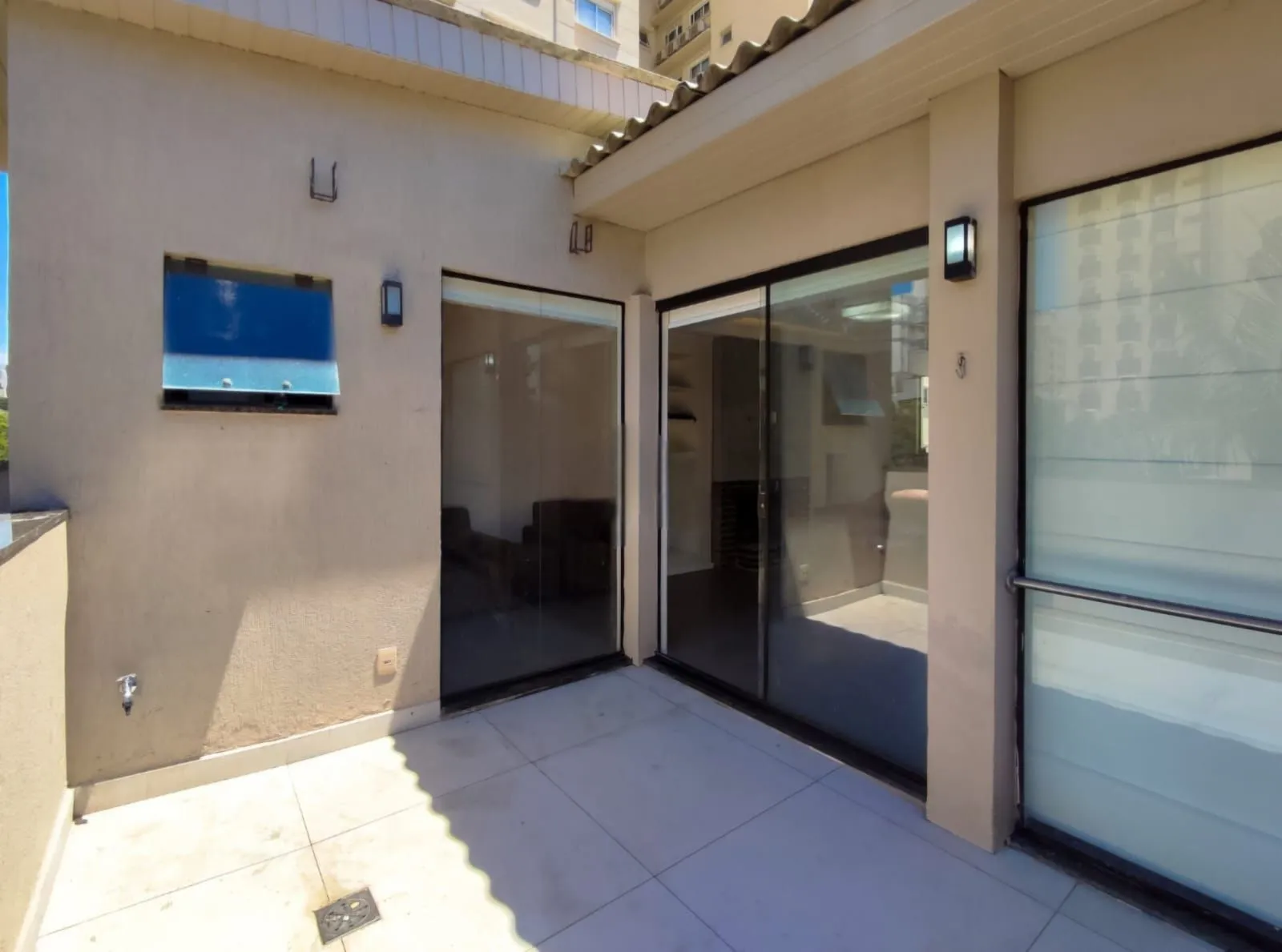 Imagem Cobertura Duplex Reformada com 115m² no Bairro Auxiliadora