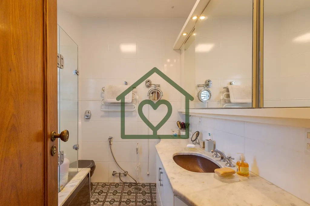 Imagem Casa em condomínio fechado com infraestrutura completa de lazer e segurança no bairro Santa Tereza...