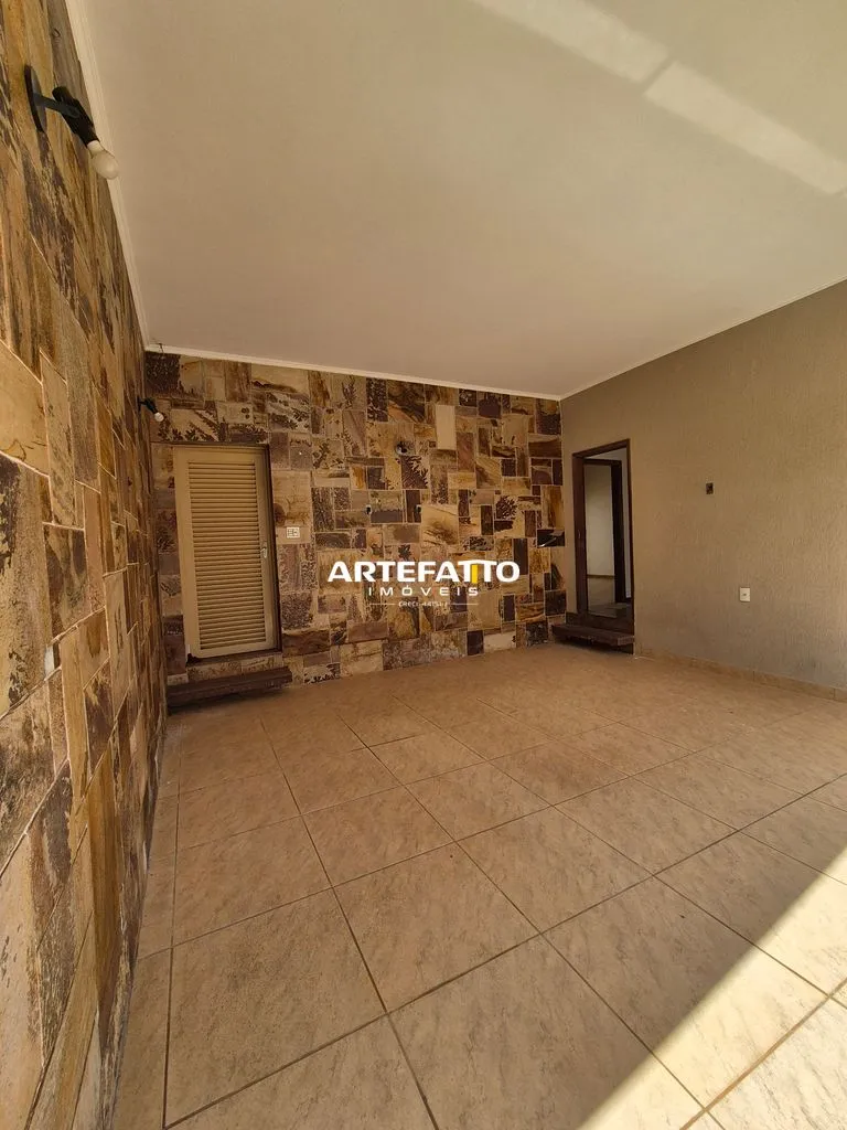 Imagem Casa com 4 dormitórios no bairro Vila Allan Kardec