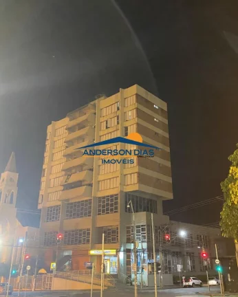 Imagem Apartamento com 3 dormitórios e 1 Suíte à venda, 197m² por R$ 350.000 - Centro - Limeira/SP