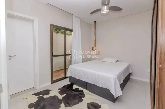 Imagem APARTAMENTO A VENDA 2 DORMITORIOS - PRAIA BRAVA - ITAJAI/SC