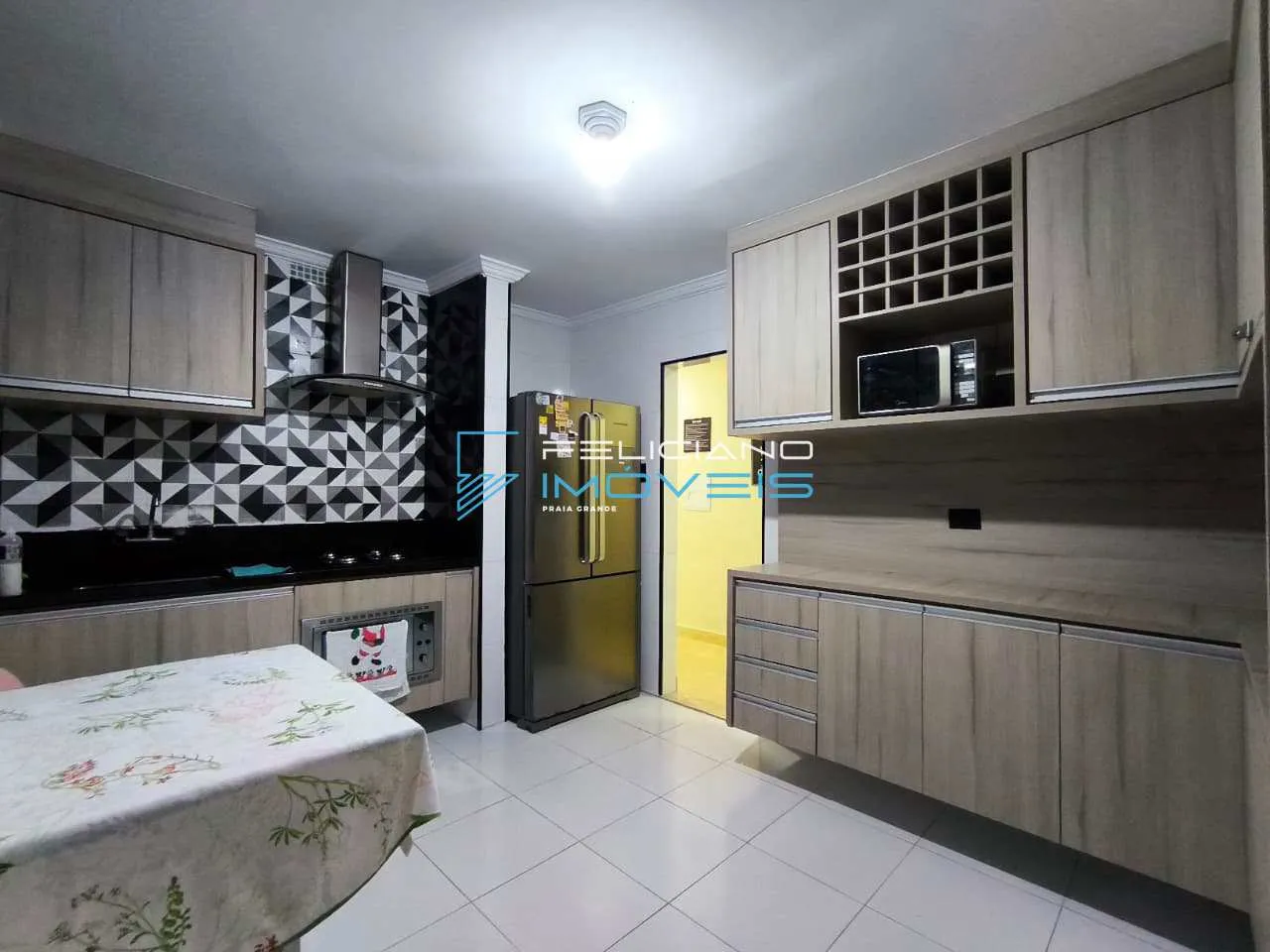 Imagem Casa com 4 quartos, Flórida, Praia Grande - R$ 2.35 mi, Cod: 7548