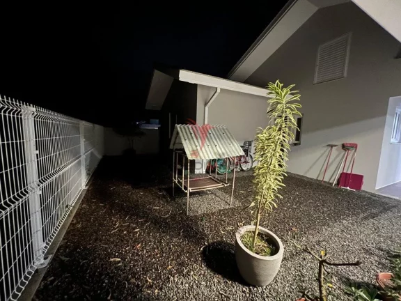 Imagem Casa Alto Padrão Localizada no Bairro Amizade. Aceita imóvel de menor valor