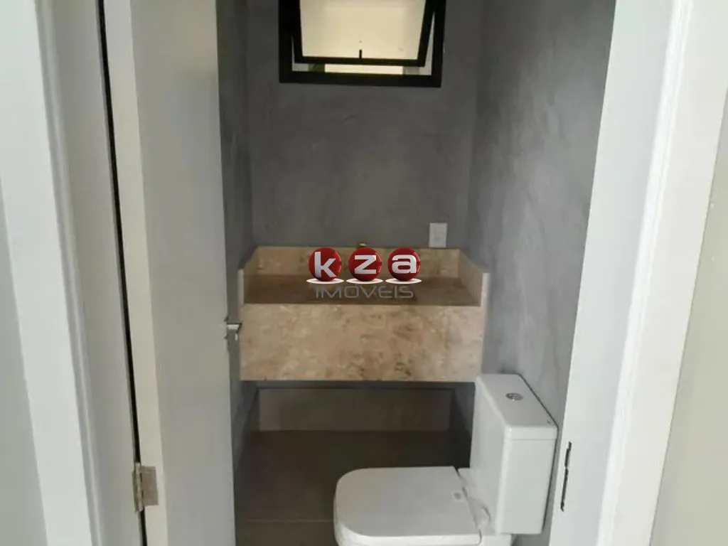 Imagem Luxuosa Casa em Condomínio à Venda em Valinhos-SP, Bairro Le Village 3 Quartos, 3 Suítes, 2 Salas, 5 Banheiros, 2 Vagas, 230m².