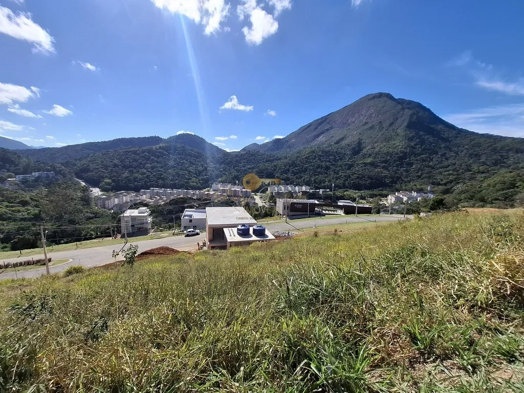 Imagem Terreno em Condomínio para Venda em Teresópolis / RJ no bairro Ermitage